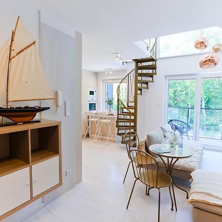 M&K Apartamenty Sailors Golden Yacht, Gdansk - Wyspa Sobieszewska Exterior foto